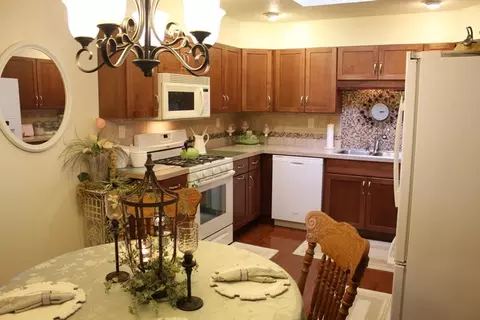 348 S Barbara Dr, Kankakee, IL 60901 photo 13