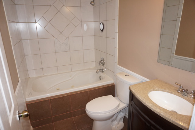 420 Miller Dr, Elgin, IL 60123 photo 7