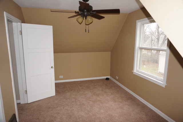 420 Miller Dr, Elgin, IL 60123 photo 14