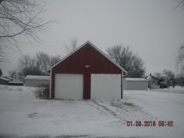 408 E Cook St, Sheffield, IL 61361 photo 18