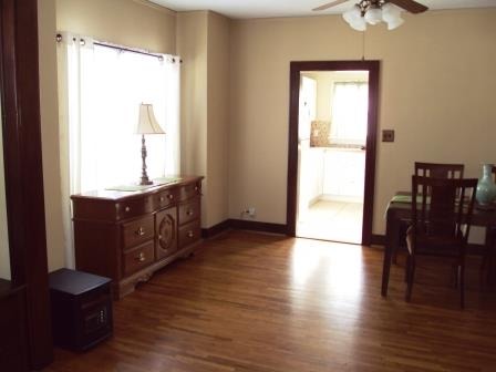 861 E Jackson St, Morris, IL 60450 photo 2