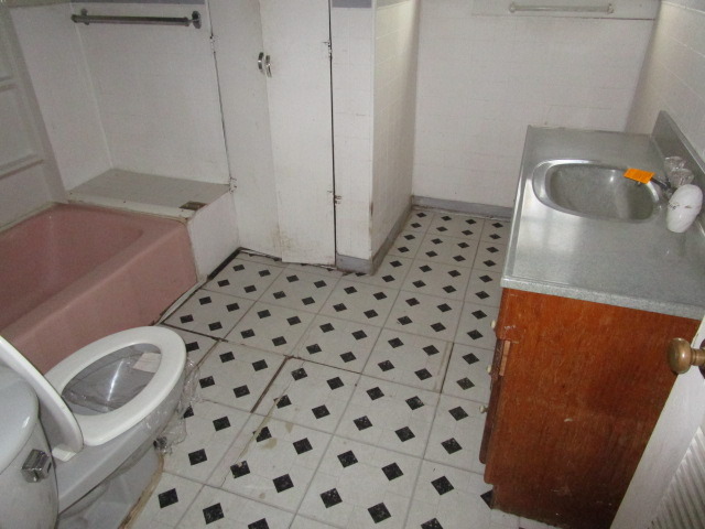 347 W 16th Pl, Chicago Heights, IL 60411 photo 7
