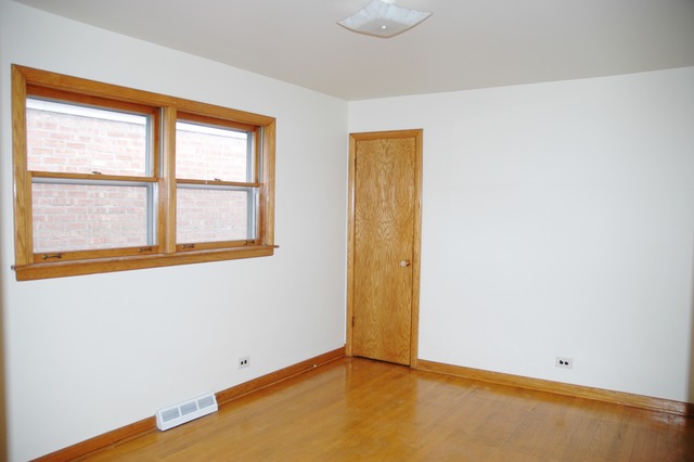 Undisclosed, Chicago, IL 60632 photo 2