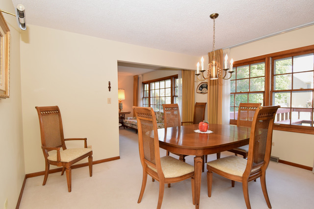 725 Elm St, Wheaton, IL 60189 photo 6