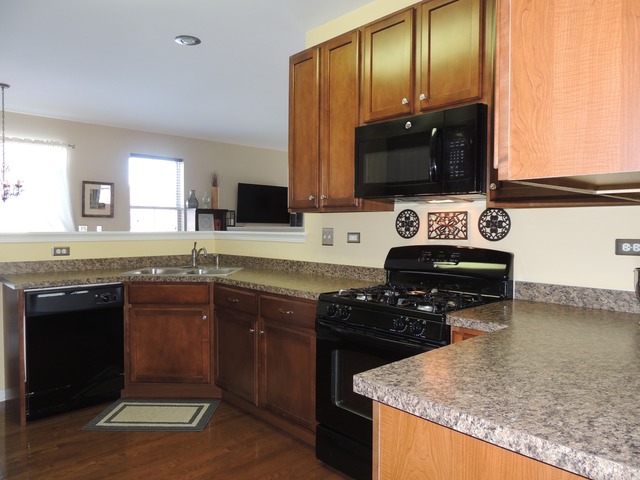 13500 Meadow Ln, Plainfield, IL 60544 photo 5