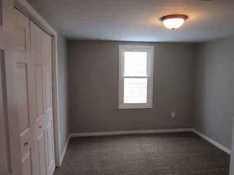 1138 Bangs St, Aurora, IL 60505 photo 8