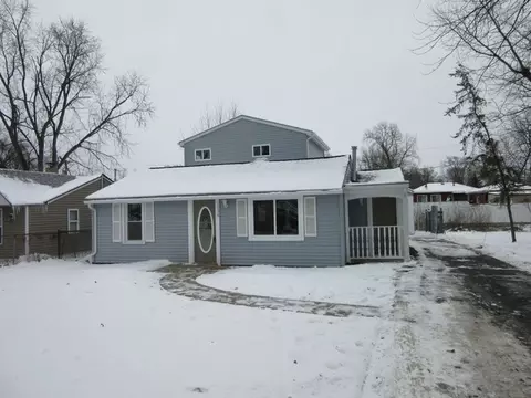 1138 Bangs St, Aurora, IL 60505 photo 1