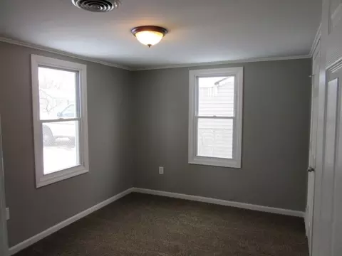1138 Bangs St, Aurora, IL 60505 photo 7