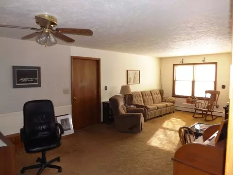 803 E Washington St, Morris, IL 60450 photo 10