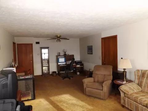 803 E Washington St, Morris, IL 60450 photo 9