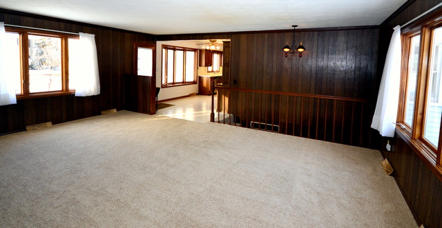 200 N Hickory Ave, Bartlett, IL 60103 photo 10