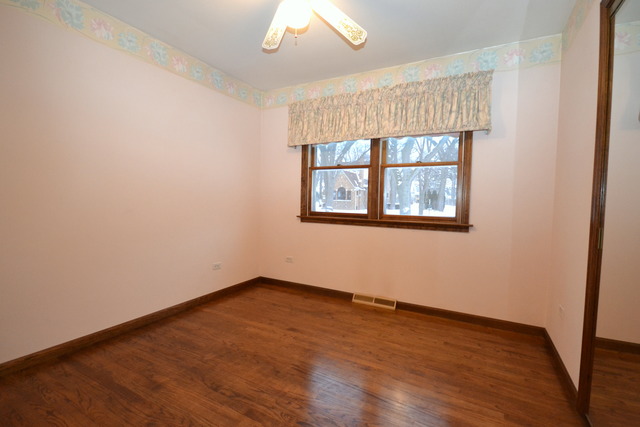 200 N Hickory Ave, Bartlett, IL 60103 photo 20