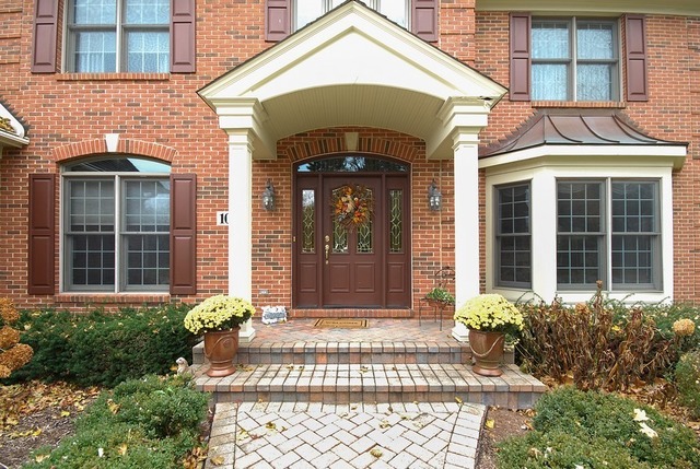 1017 Penny Ln, Wheaton, IL 60189 photo 2