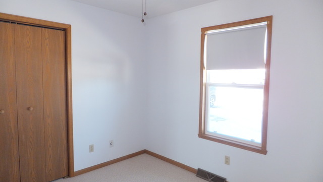 185 Rainbow Dr, Capron, IL 61012 photo 16