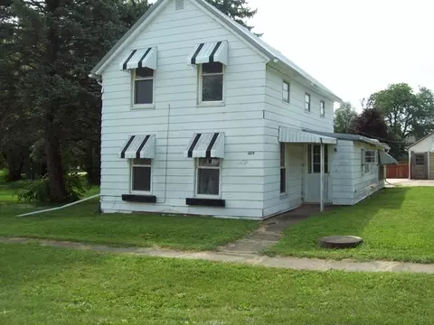 309 E Front St, Wyanet, IL 61379 photo 1