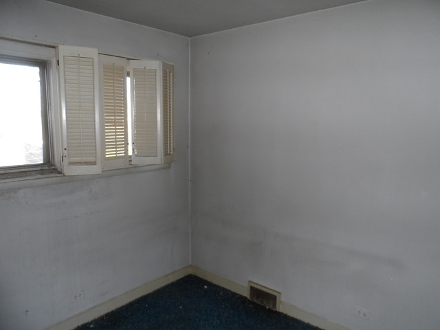 2020 E 91st St, Chicago, IL 60617 photo 5