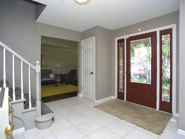 4331 Phyllis Dr, Northbrook, IL 60062 photo 1