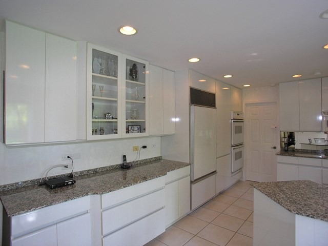 4331 Phyllis Dr, Northbrook, IL 60062 photo 4