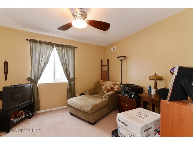 1332 Price Ave, Calumet City, IL 60409 photo 8