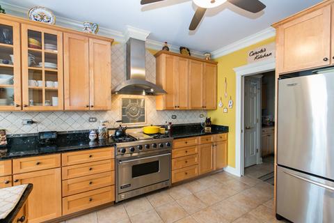 1767 Rizzi Ln, Bartlett, IL 60103 photo 9