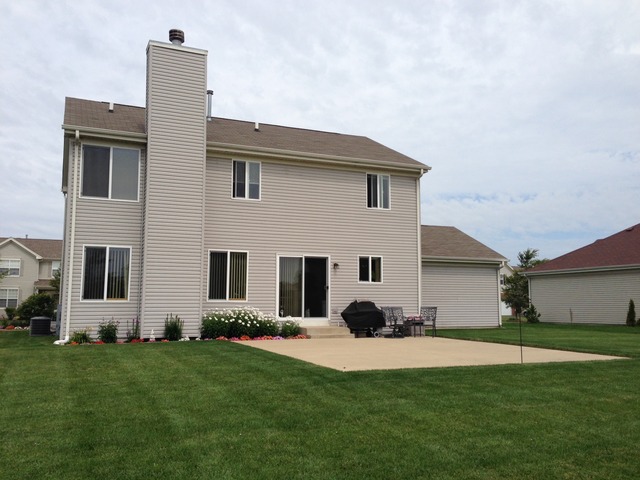 210 Tralee Ln, Mchenry, IL 60050 photo 12