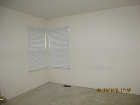 1638 Montclair Dr, Elgin, IL 60123 photo 7