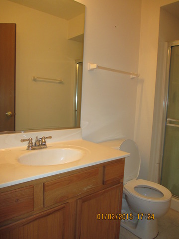 1638 Montclair Dr, Elgin, IL 60123 photo 6