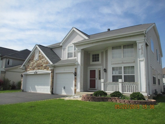 1638 Montclair Dr, Elgin, IL 60123 photo 1