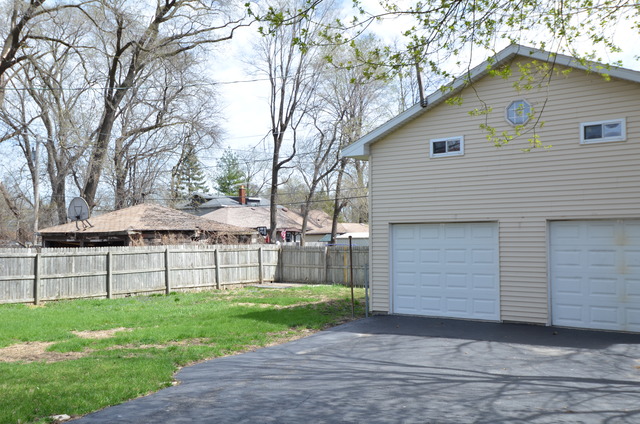 14639 Springfield Ave, Midlothian, IL 60445 photo 19