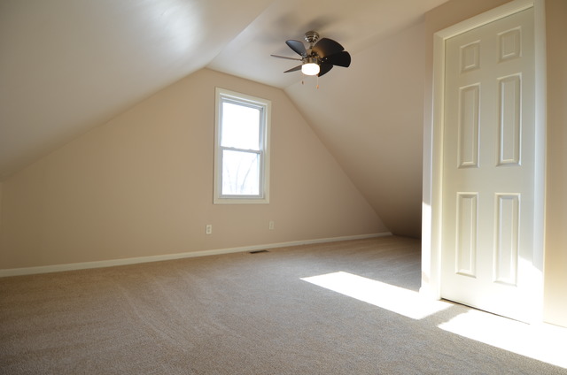 14639 Springfield Ave, Midlothian, IL 60445 photo 9