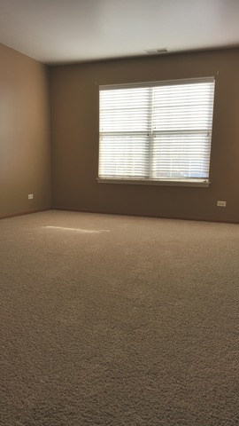 2724 Jenna Cir, Montgomery, IL 60538 photo 8