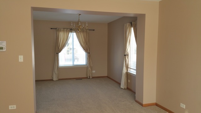 2724 Jenna Cir, Montgomery, IL 60538 photo 5