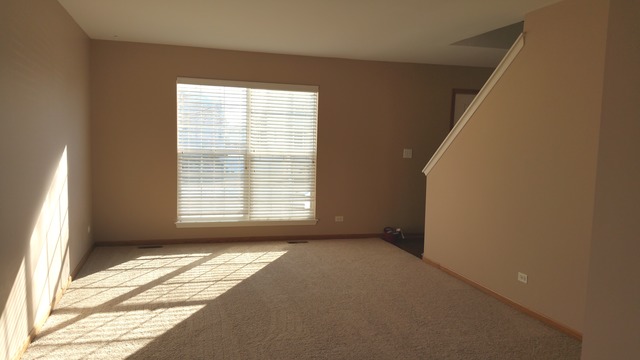 2724 Jenna Cir, Montgomery, IL 60538 photo 4