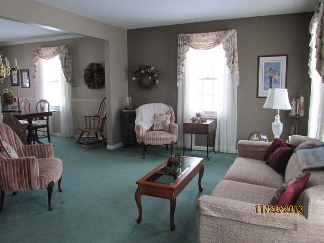 2886 Weld Rd, Elgin, IL 60124 photo 3