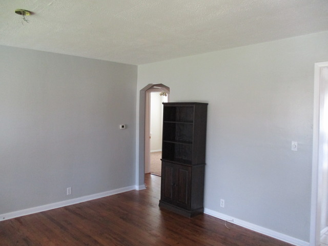 725 3rd Ave, Ottawa, IL 61350 photo 5