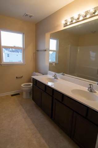 310 W Frontier Dr, Minooka, IL 60447 photo 24