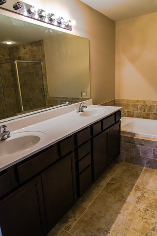 310 W Frontier Dr, Minooka, IL 60447 photo 23