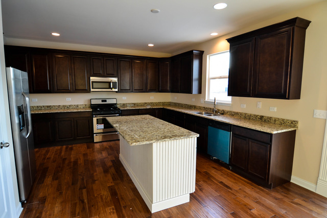 310 W Frontier Dr, Minooka, IL 60447 photo 7
