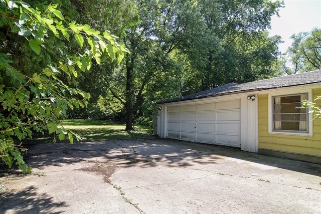 325 S Fairfield Ave, Lombard, IL 60148 photo 3