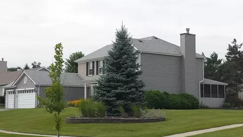 700 Providence Dr, Algonquin, IL 60102 photo 2