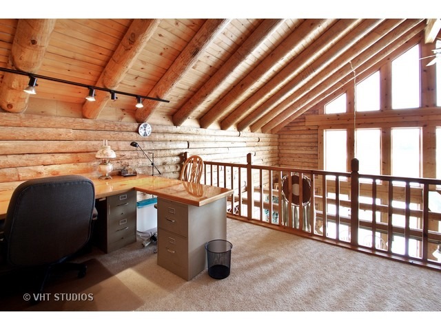 10716 Button Rd, Hebron, IL 60034 photo 7