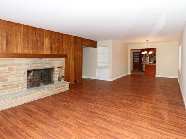 1014 S Naperville Rd, Wheaton, IL 60189 photo 4