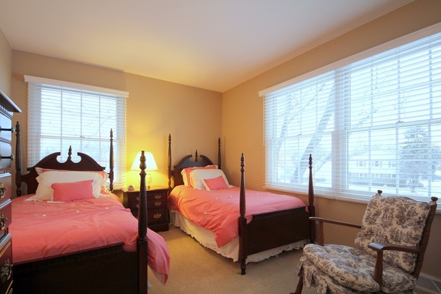 301 High Point Dr, Lake Villa, IL 60046 photo 21