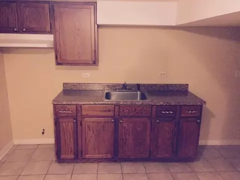 1005 Jackson St, Aurora, IL 60505 photo 18