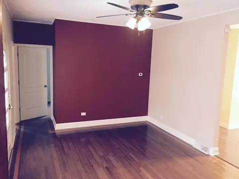 1005 Jackson St, Aurora, IL 60505 photo 6