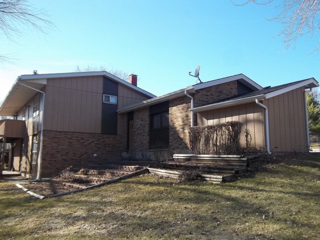 2513 Olive St, Mchenry, IL 60051 photo 15