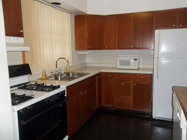 2513 Olive St, Mchenry, IL 60051 photo 3