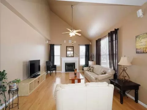 11331 S Preakness Dr, Plainfield, IL 60585 photo 6