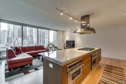 340 E Randolph St #706, Chicago, IL 60601 photo 12