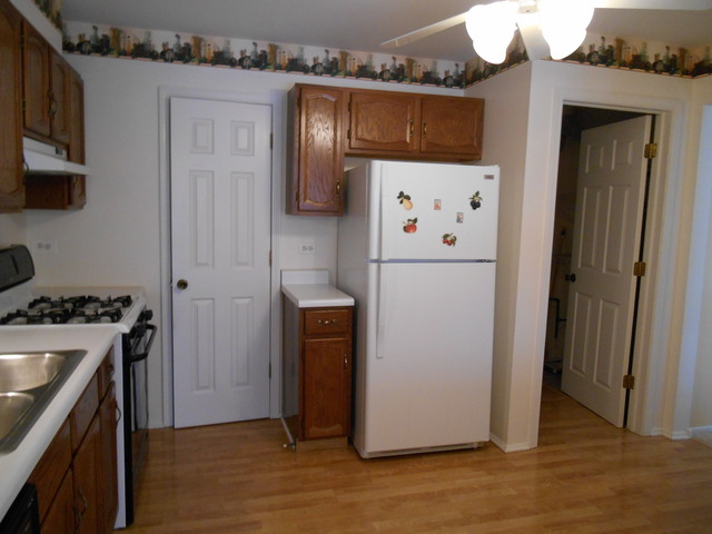 1404 Nottingham Ct #c1, Wheeling, IL 60090 photo 3